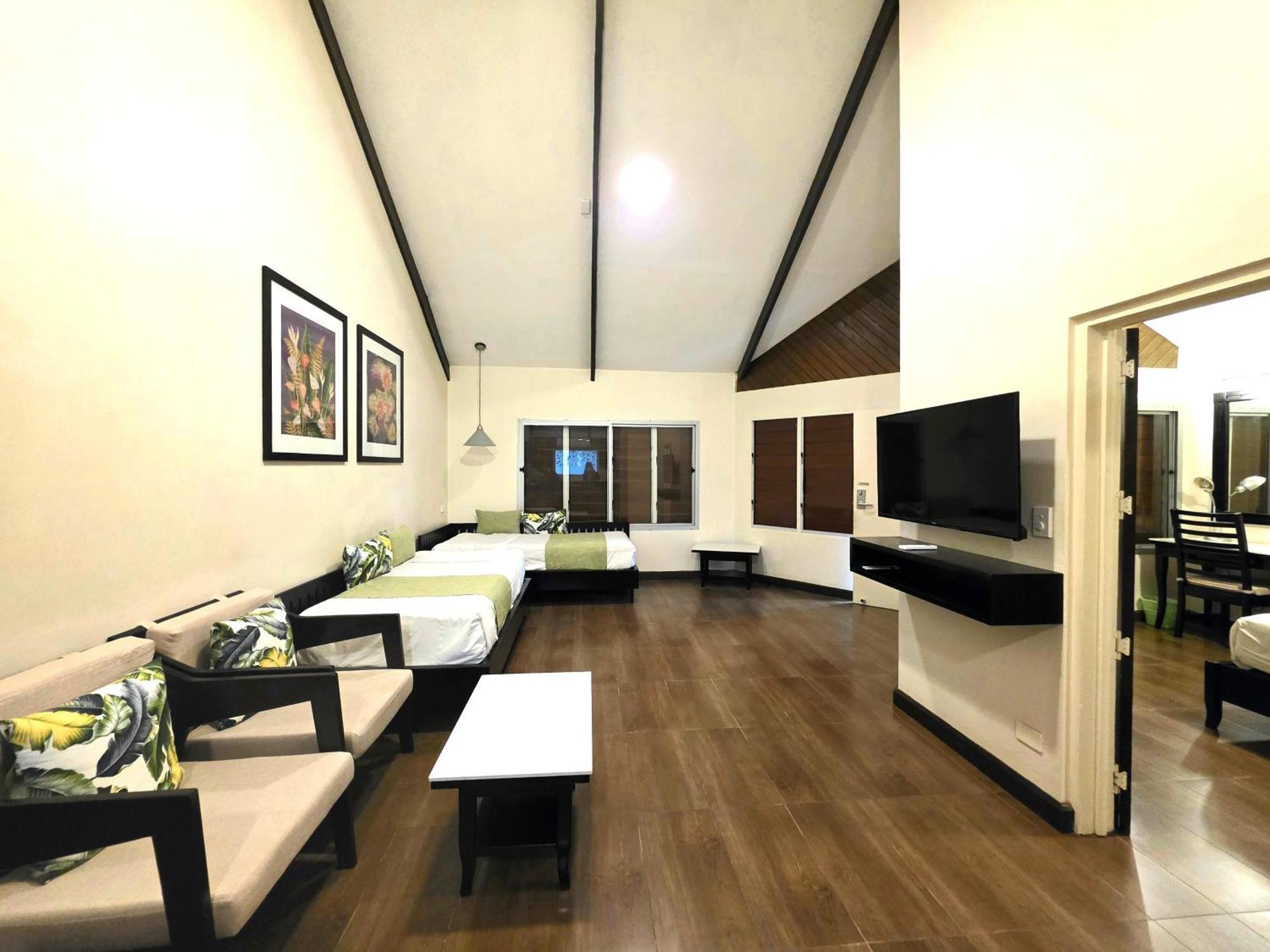 Tokatoka Resort Hotel Nadi Exteriör bild